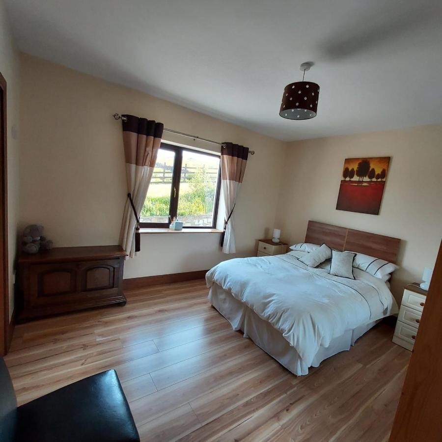 Bed and Breakfast Ros Na Gcloch Westport Zewnętrze zdjęcie